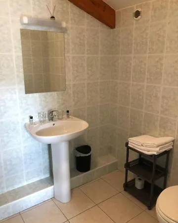 Cafe Theatre Chez Tonton Bed & Breakfast Saint-Aubin (Lot-et-Garonne)